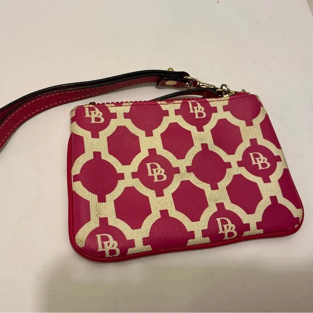 Dooney & Bourke Small Pouch
